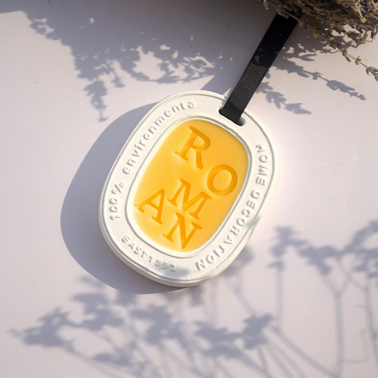 English Pear & Freesia Wardrobe Freshener