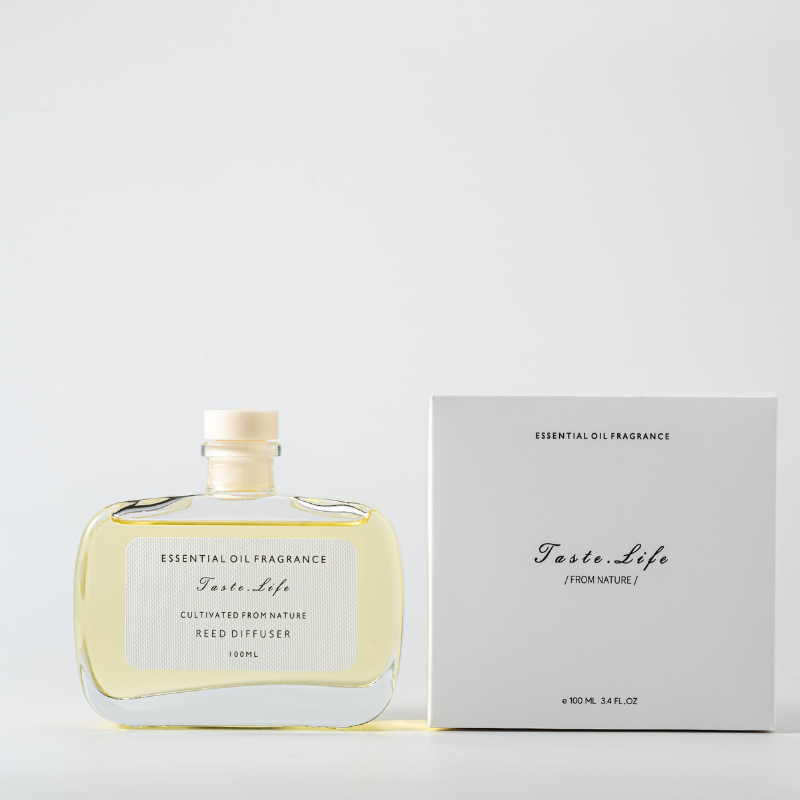 English Pear & Freesia Reed Diffuser